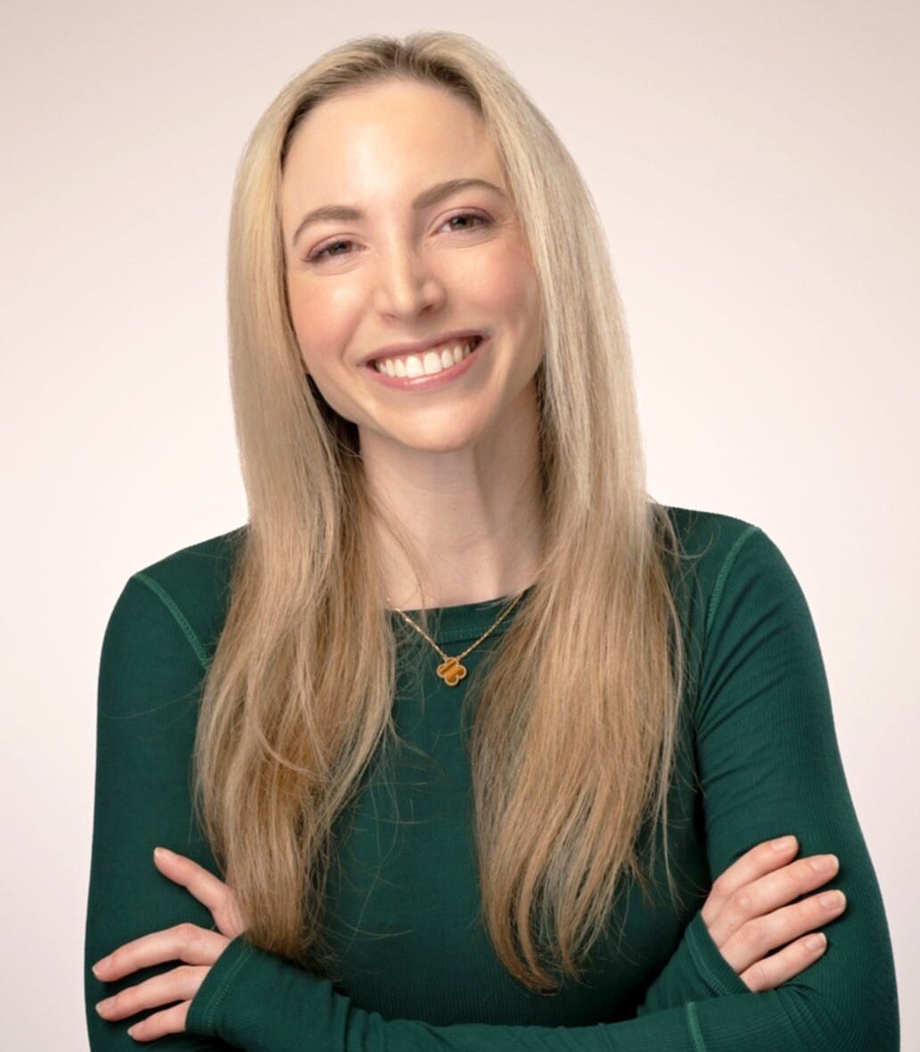 Ava photo with background
